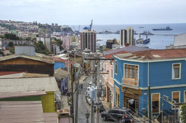 Valparaiso, Şili'nin renkli binalar
