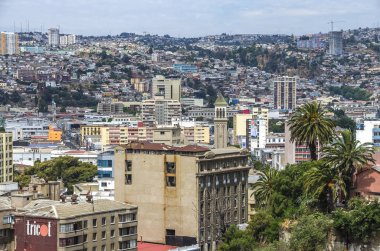Gün zaman Valparaiso şehrin güzel peyzaj