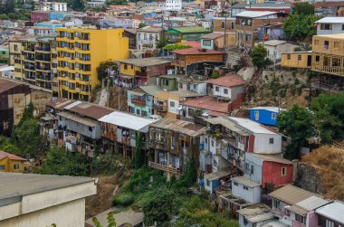 Valparaiso, Şili'nin renkli binalar