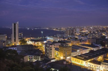 Güzel gece hava görünümünü Valparaiso, Şili