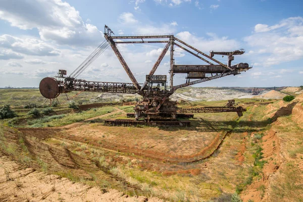 Крупнейший экскаватор в мире, Баггер 228, Украина. Большой — стоковое фото