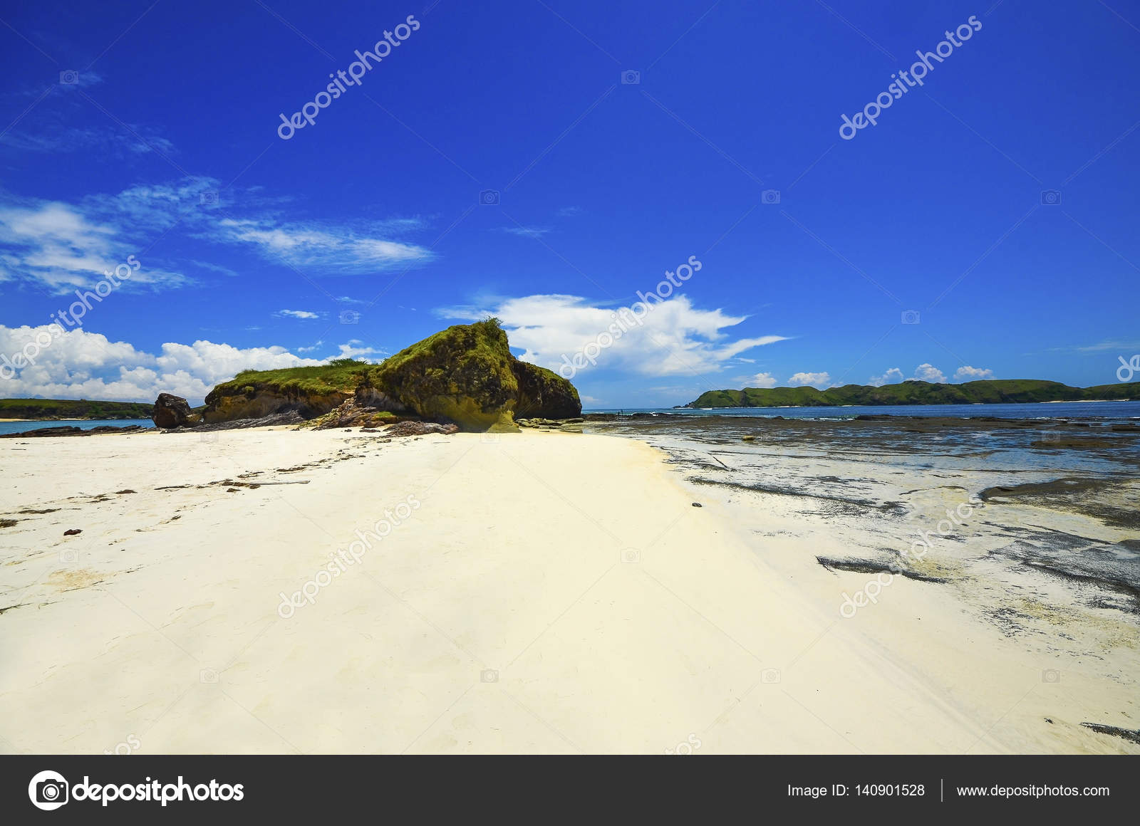Spiaggia Deserta Allisola Di Lombok Indonesia Foto