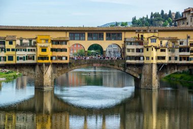 Floransa'daki ponte Vechio Köprüsü