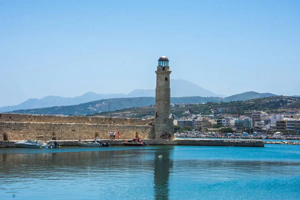 Deniz feneri retimno port, crete, Yunanistan