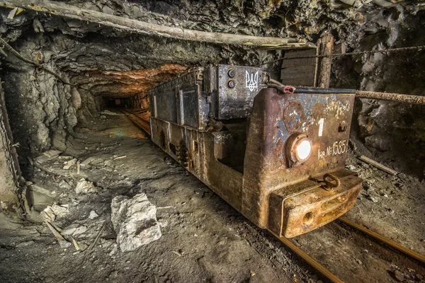 Hornictví a chemický podnik Polimineral Stebnyk, Ukrajina — Stock fotografie