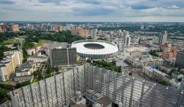 Gün batımında Kiev şehir merkezinin mimarisi. Kiev Ukrayna'nın başkentidir