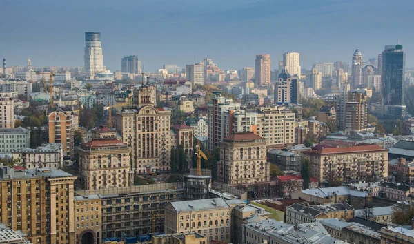 Panorama de negócios Kiev, Ucrânia — Fotografia de Stock