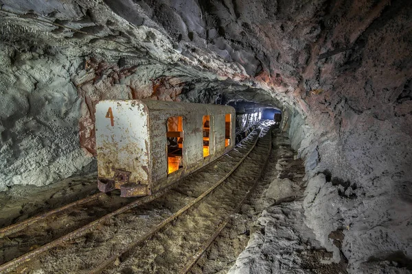 Hornictví a chemický podnik Polimineral Stebnyk, Ukrajina — Stock fotografie