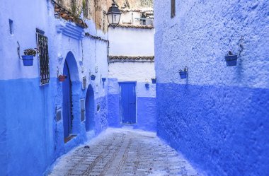 Mavi kapı mavi şehir: Chefchaouen