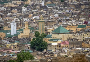 Fez - Fas içinde Bab Guissa kapısında Camii