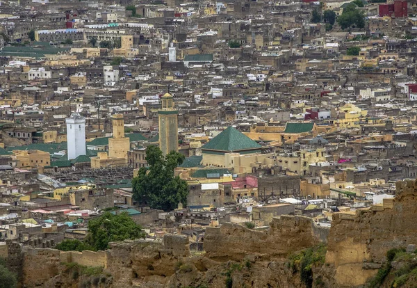 Fez - Fas içinde Bab Guissa kapısında Camii