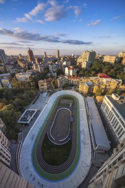 Kiev, yaz akşamında döngüsü parça, havadan görünümü