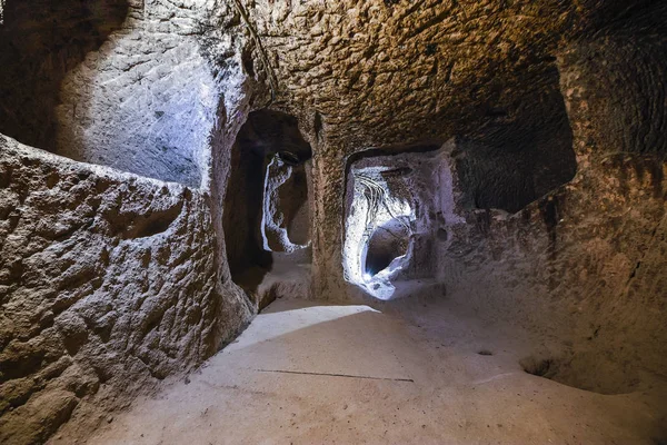 La ciudad subterránea de Kaymakli se encuentra dentro de la ciudadela de Kaymakli en la región de Anatolia Central de Turquía. — Foto de Stock