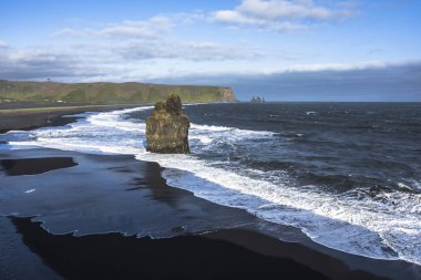 Dyrholaey cape, volkanik kum plaj, South Iceland'deki / peyzaj