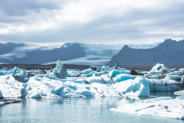 Glace au lagon glaciaire de Jokulsarlon, Islande — Photo