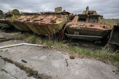 Btr-82 Chernobyl dışlama bölgesinde Buryakovka köyünde