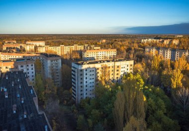 Hava kenti terk edilmiş Pripyat Çernobil dışlama bölgesi Sonbahar zaman