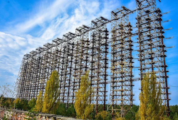 Abandoned Duga radar system in Chernobyl Exclusion Zone, Ukraine — Stock Photo, Image