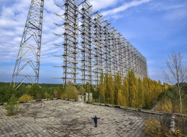 Abandoned Duga radar system in Chernobyl Exclusion Zone, Ukraine — Stock Photo, Image