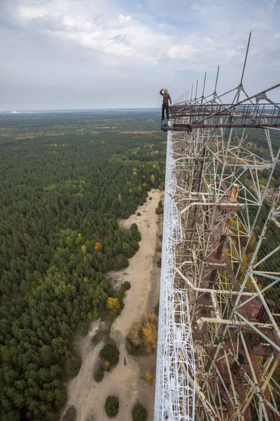 Large antenna field. Soviet radar system "Duga" at Chernobyl nuclear power plant. ABM missile defense. Antenna field, over-the-horizon radar. Military object of USSR ABM. Soviet Chernobyl -2 — Stock Photo, Image