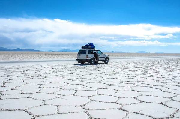 Salar de Uyuni Bolivya araba ile