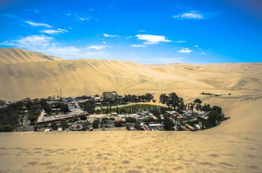 Hucachina oasis ve kum tepeleri yakın: ICA, Peru
