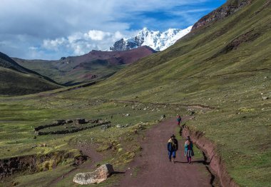 Peru dağlar evlerde geleneği