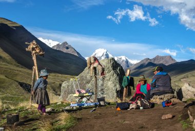Peru dağlar evlerde geleneği