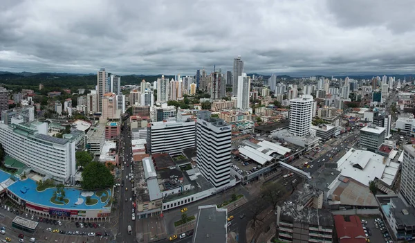 Panoramisch uitzicht op de Skyline van Panama City — Stockfoto