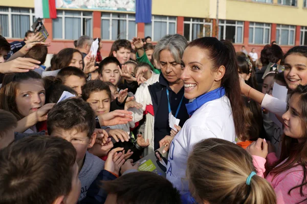 Estudiantes de Ivet Lalova-Collio — Foto de Stock