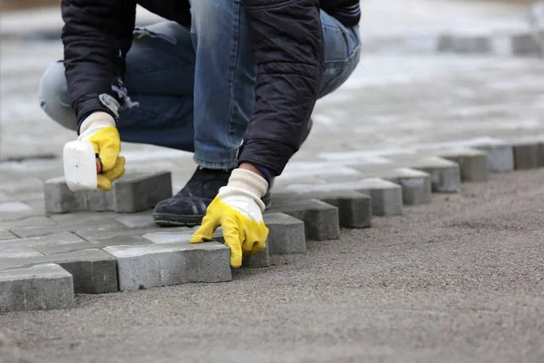 Paving stone worker — Stock Image Paving stone worker Stock Image