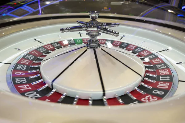 Casino ruleta blanca —  Fotos de Stock