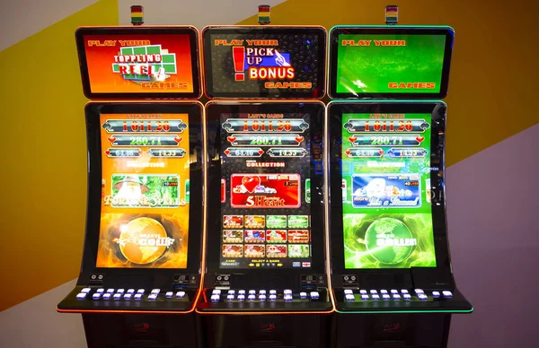 Oyun slot makineleri bir casino — Stok fotoğraf