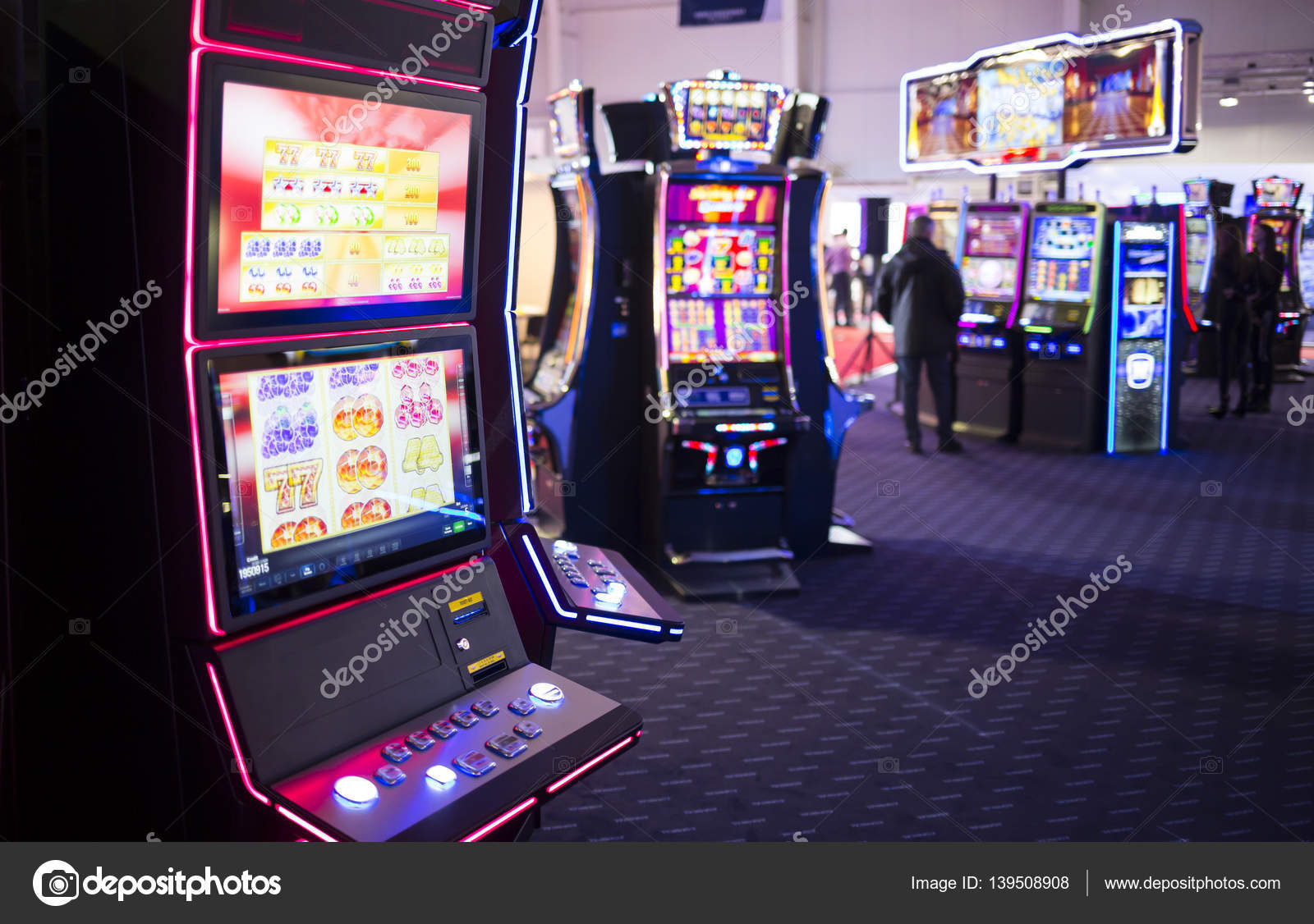 Slot