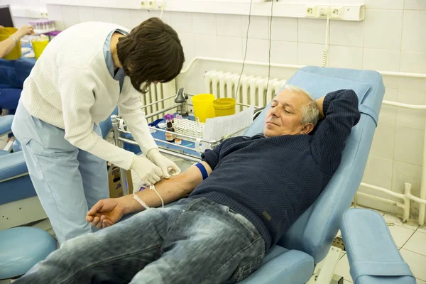 Blood donation hand — Stock Photo, Image