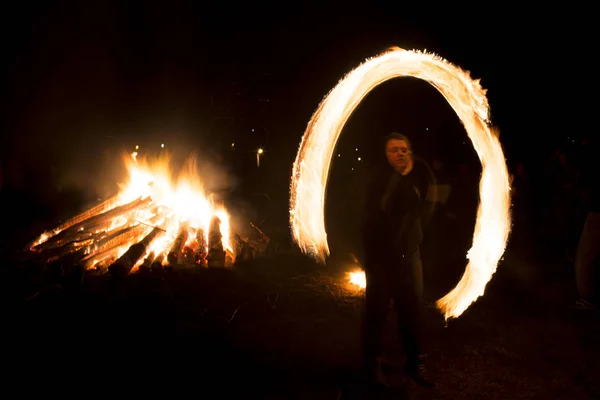 Fire ritual Sirni Zagovezni before Easter — Stock Photo, Image