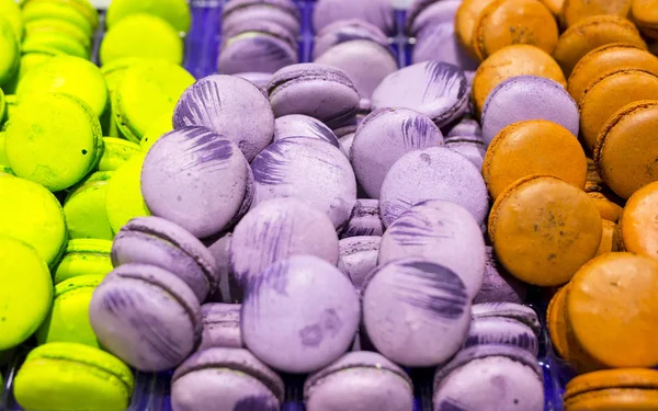 Circular cake macaron or macaroon — Stock Photo, Image