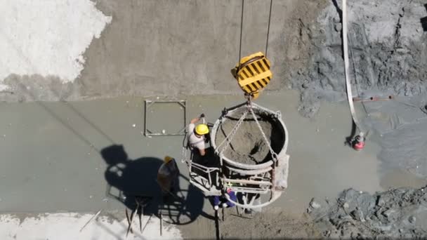 Trabalhador da construção do metro — Vídeo de Stock