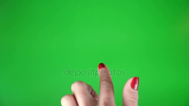 Computermonitor mit grünem Bildschirm Frau Handgesten — Stockvideo