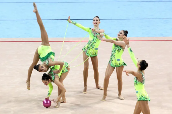 Rytmická gymnastika týmu Uzbekistán — Stock fotografie