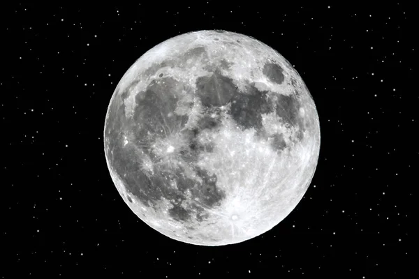 满月升起在地平线上的星星 — 图库照片