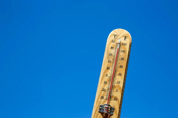 Quecksilberthermometer Sommerhitze — Stockfoto