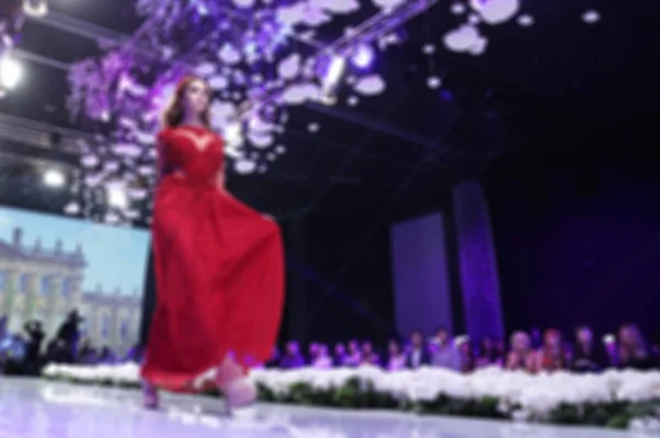 Sofía Fashion Week vestido rojo — Foto de Stock