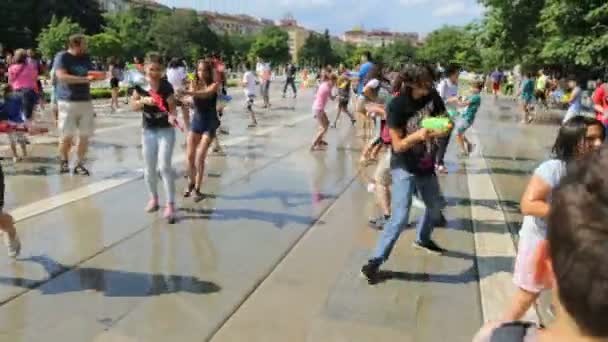 Água arma luta verão — Vídeo de Stock