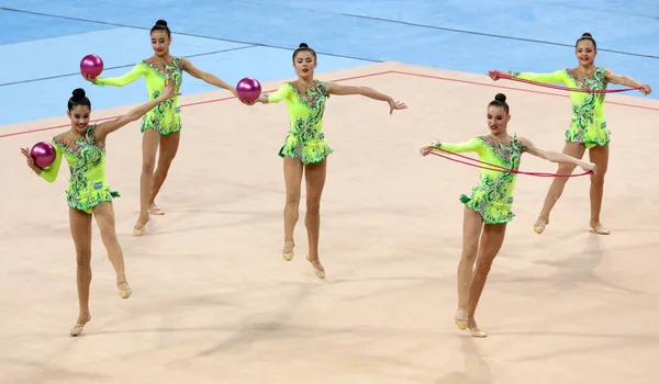 Takım Özbekistan ritmik jimnastik — Stok fotoğraf