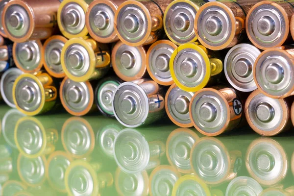 Meerdere AA-batterijen — Stockfoto