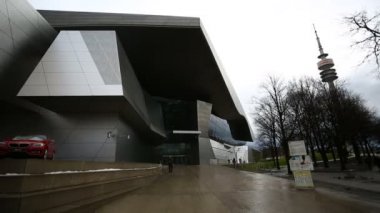 Bmw dünya müze inşaatı