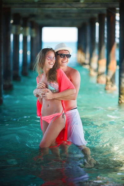 Happy couple at the resort — Stock Photo, Image