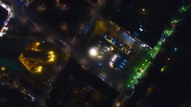 Eski kasaba Kolobrzeg, yukarıdan gece görünümü