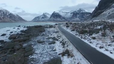 Scagsanden plaj Lofoten Adaları